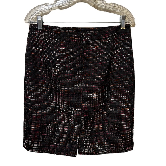 EUC Ann Taylor Loft Size 6 Textured Lined Skirt - Picture 3 of 6